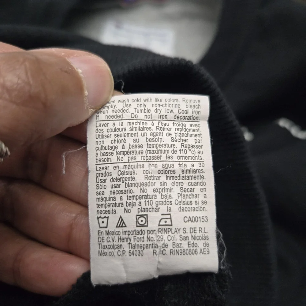 Champion Black Pullover Sweatshirt Small  Sports Outdoors Classic Preppy - Picture 8 of 8